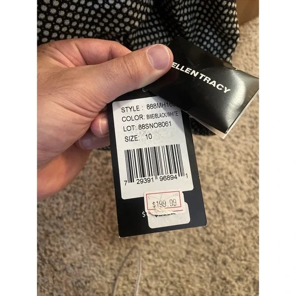 ELLEN TRACY Women's Wool Jacket Size 10 NWT - Picture 4 of 4